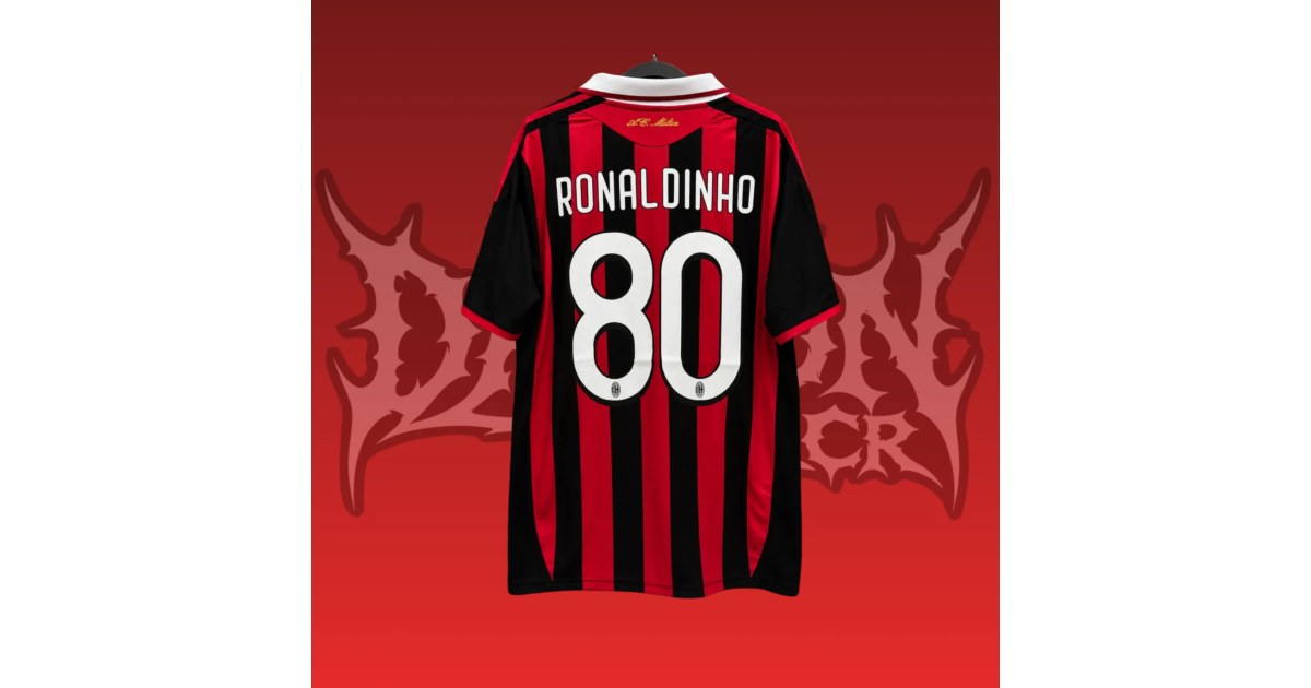 AC Milan 09-10 Ronaldinho - HOME