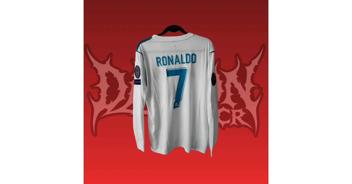 Real Madrid 17-18 Ronaldo HOME - M.LARGA